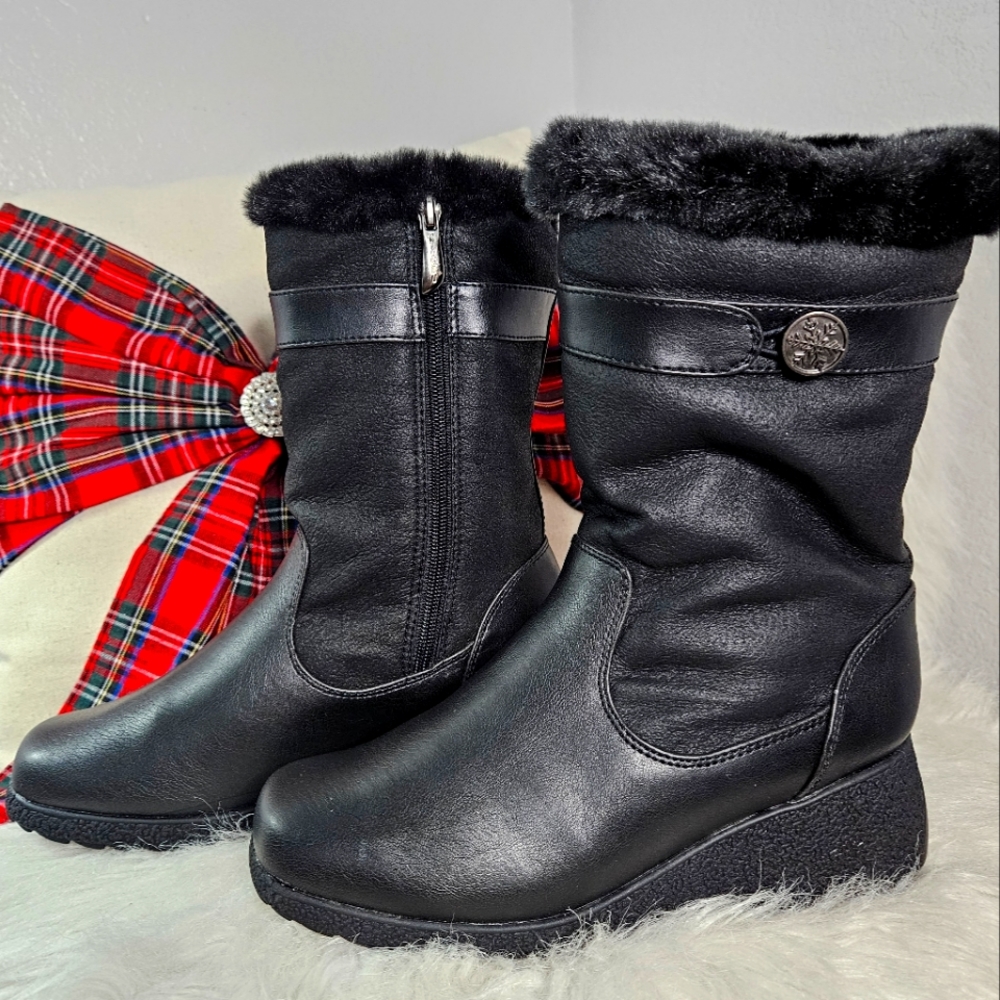 Khombu Snowflake Vegan Leather Winter Boots